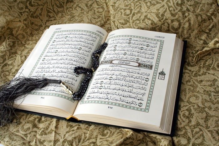 Hukum Membaca Al-Qur'an Tanpa Wudhu, Menurut Dalil dan Pendapat Ulama