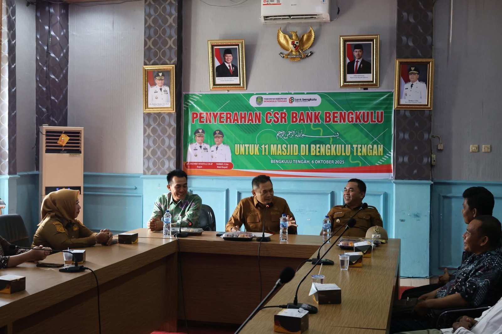 Belasan Masjid di Bengkulu Tengah Terima Bantuan CSR dari Bank Bengkulu