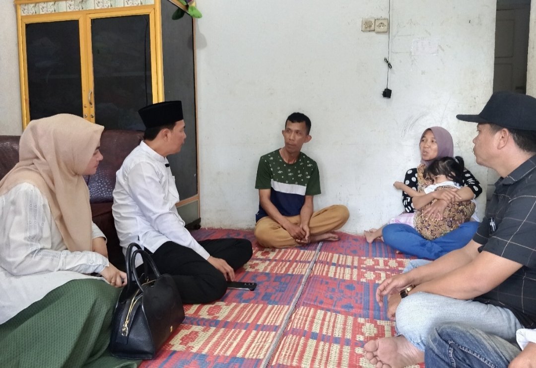 Tangis Haru di Rumah Nazwa, Bocah Penderita Jantung Bocor Dikunjungi Bupati dan Ketua YJI Rejang Lebong